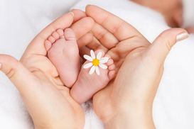 Без «пакунку малюка». Родин з новонародженими позбавлять підтримки від держави