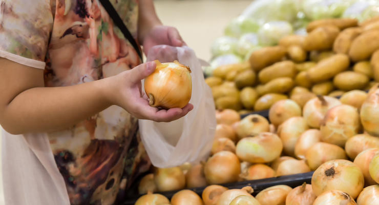 Ціни на цибулю в Києві: у яких супермаркетах найдешевший овоч