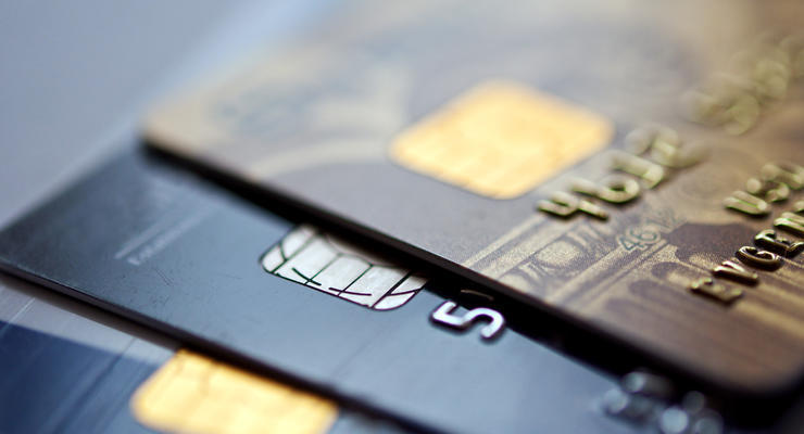Как защитить свою платежную карту от мошенников: советы украинцам
