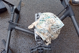 За допомогою дрона викрадали гроші під час "обміну валют": в Україні затримали шахраїв