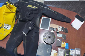 Переправляли в гидрокостюмах: в Украине заблокировали схему перемещения уклонистов за границу