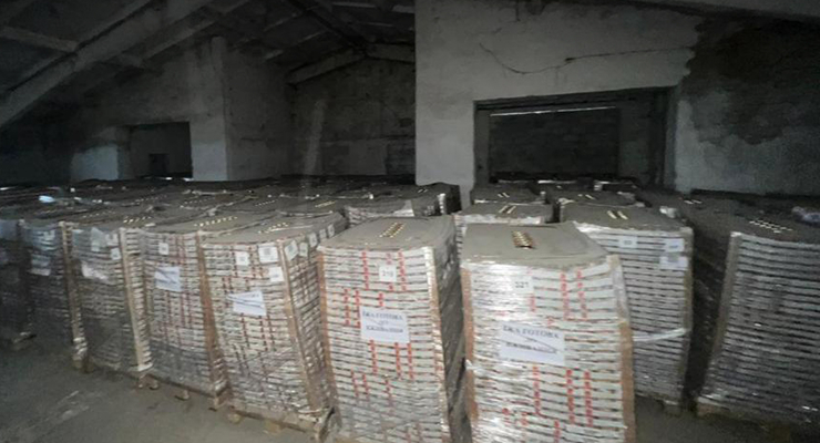 БЭБ во Львовской области выявило склад гуманитарных товаров / esbu.gov.ua