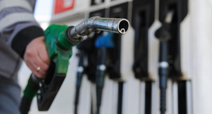 Цены на топливо в Украине: сколько стоит литр бензина