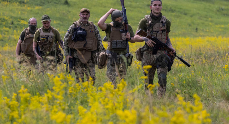 Доплаты военным в Украине: нардепы зарегистрировали новый законопроект