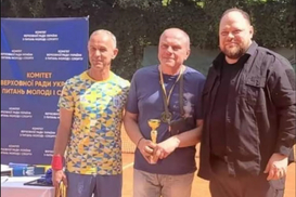 Військовий закликав Стефанчука провести турнір з тенісу на передовій - реакція на “кубок” для екс-міністра часів Януковича