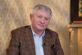 Садовий сприятиме відновленню політичної ваги Ахметова - ЗМІ