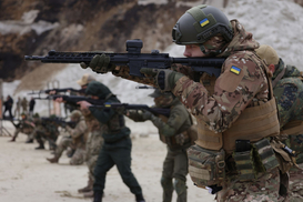 Доплаты военным закреплены законодательно: какие суммы предусмотрены