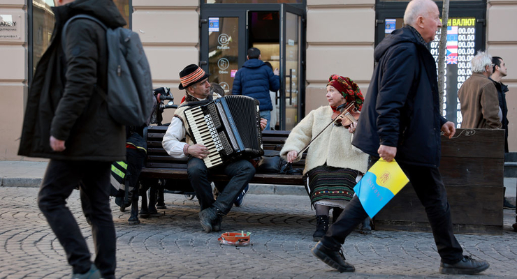Как украинцы оценивают свое благосостояние / Getty Images