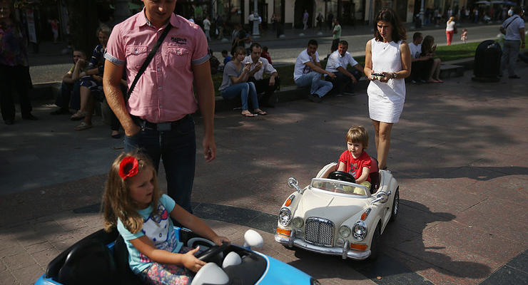 С какого возраста можно водить машину в Украине: разъяснение от МВД