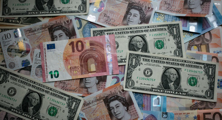 Курс валют на 14.08.2023: евро подешевел