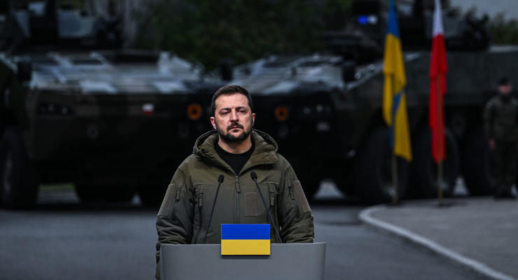 Военное положение и мобилизацию в Украине продлили: Зеленский подписал законы