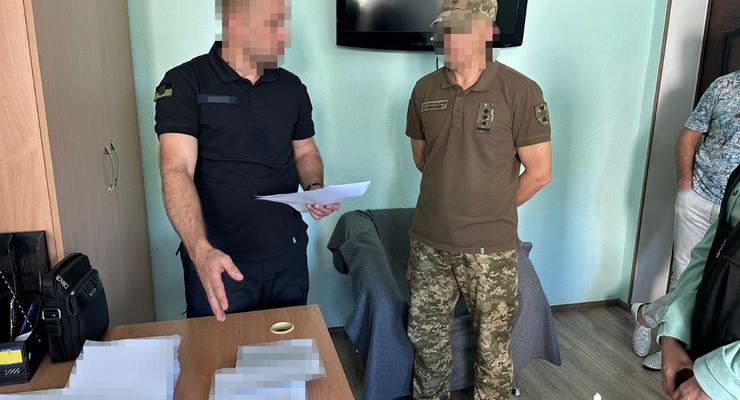 Безосновательно начислил военным 5,4 млн грн: подозревается командир из Николаевщины