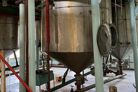 В Украине разоблачили нелегальное изготовление спирта на заводе