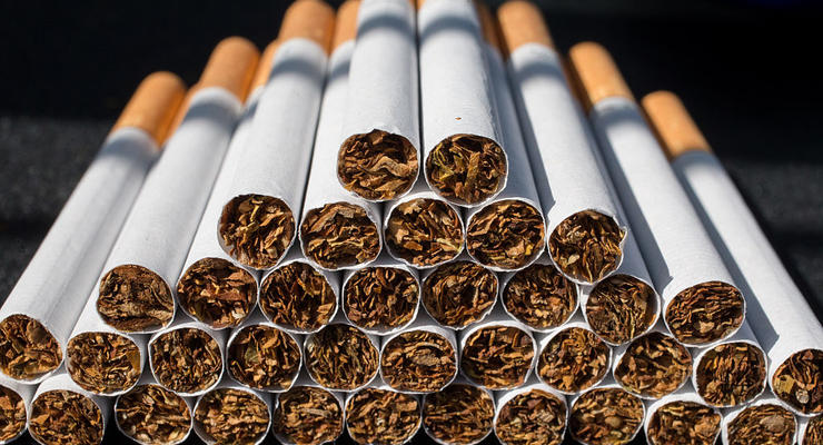Дві провідні тютюнові компанії світу визнали спонсорами війни в Україні - НАЗК