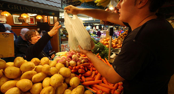 Фермеры в Украине испытывают трудности со сбытом моркови: какие цены на овощ