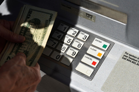 Курс валют на 13.09.2023: сколько стоят доллар и евро