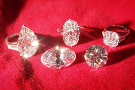 Спонсоры войны в Украине: одного из крупнейших в мире производителей бриллиантов внесли в перечень