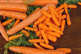 Рекордно низкие цены: в Украине дешевеет один из основных овощей