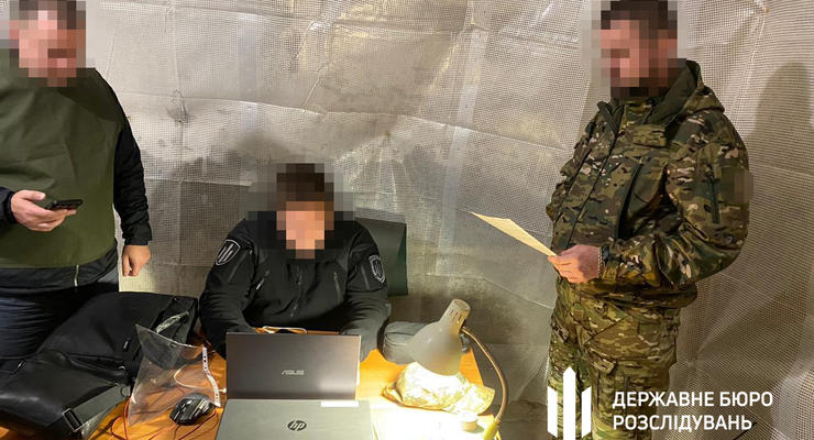 Отправил бойцов ремонтировать дом, а не воевать: на Буковине разоблачили начальника воинской части