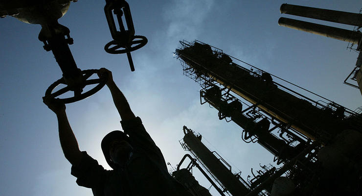 Добыча нефти: "Укрнафта" намерена пробурить 30 скважин в 2024 году