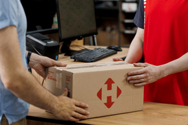 Новая почта заработала еще в одной стране ЕС: какие тарифы