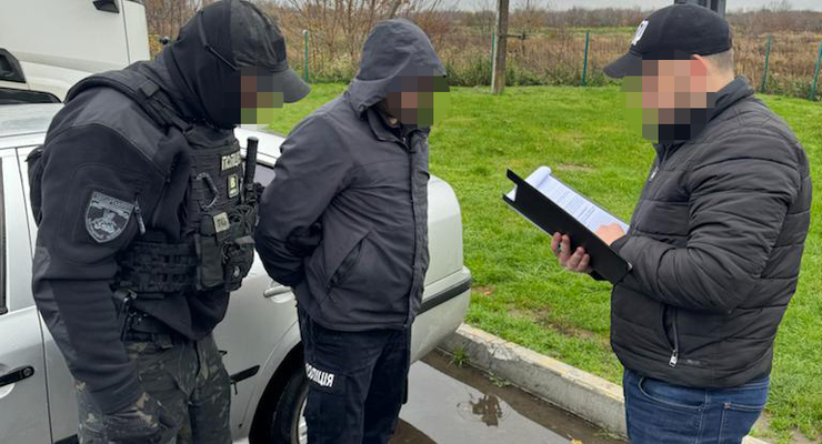 На Волыни разоблачили правоохранителя, который переправлял мужчин за границу / dbr.gov.ua