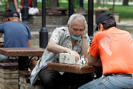 Украинские пенсионеры должны пройти физическую идентификацию: как это сделать