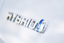 Продаж гібридів та електромобілів у листопаді зріс майже вдвічі