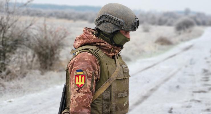 Выплаты украинским военным: кто может получать 30, 50 и 100 тысяч грн