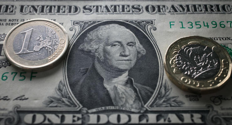 Курс валют на 1.01.2024: доллар вырос до 38 грн