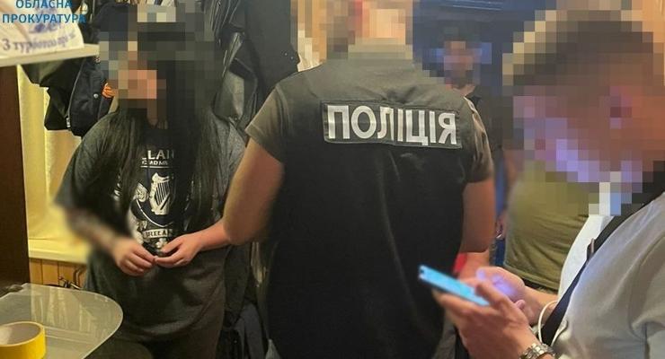 Продавала неіснуючу військову амуніцію: у Львові судитимуть жінку за шахрайство