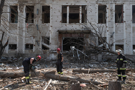 К "Армии восстановления" привлекли почти 88 тысяч украинцев: сколько они получают за работу