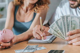 Субсидия в Украине: кто из членов домохозяйства может обратиться за назначением помощи