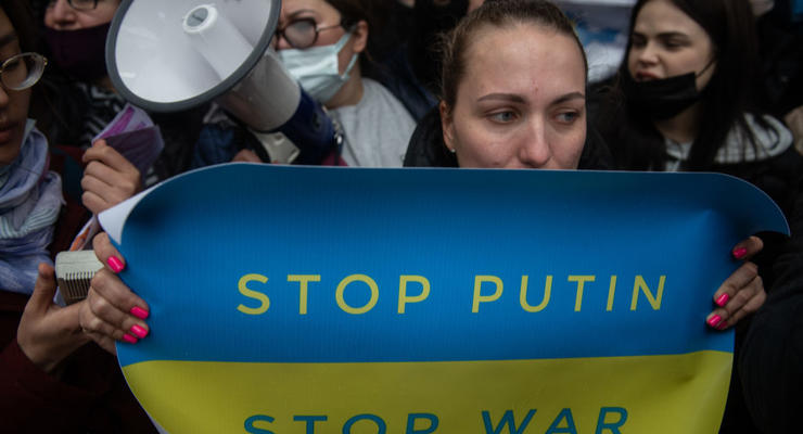Сколько украинцев считает, что Запад устал от войны: результаты опроса