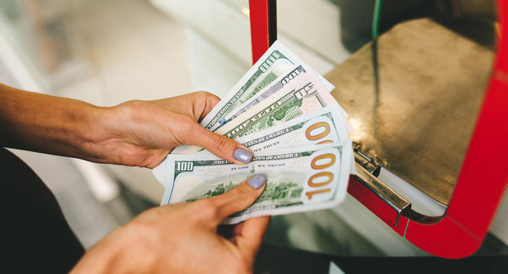 В Україні знизився попит на валюту: у НБУ назвали причини