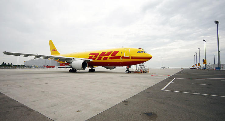 Посилки будуть доставлятися швидше: Укрпошта та DHL Global Match стали партнерами