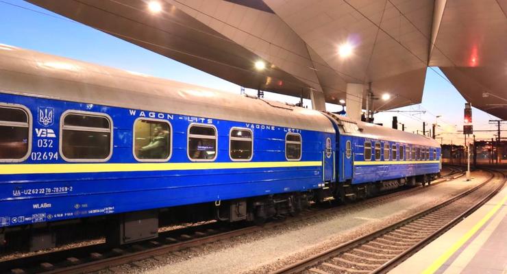 Укрзализныця запустила продажу билетов онлайн на поезда в Австрию: детали