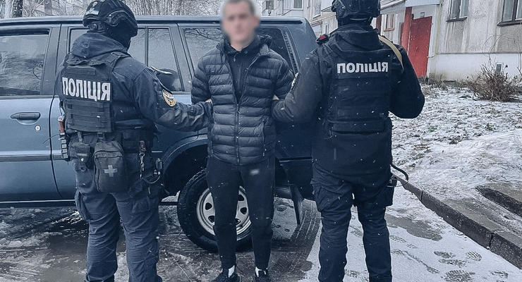 Спалювали житло українців на замовлення: поліцейські ліквідували групу бандитів