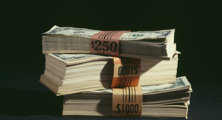 Украина получила 1,5 млрд долларов займа: кто предоставил денежную помощь