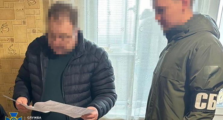 В Киеве задержали коллаборанта, который поставлял в РФ стройматериалы для "зубов дракона"