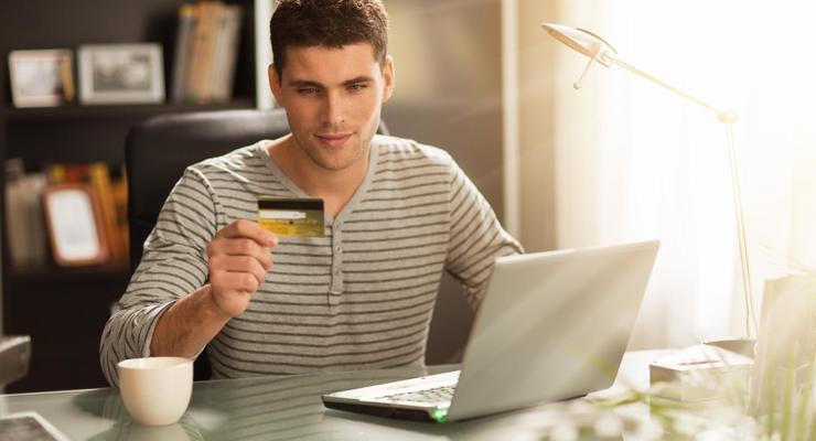Мошенничество с платежными картами: в НБУ назвали самые распространенные сценарии