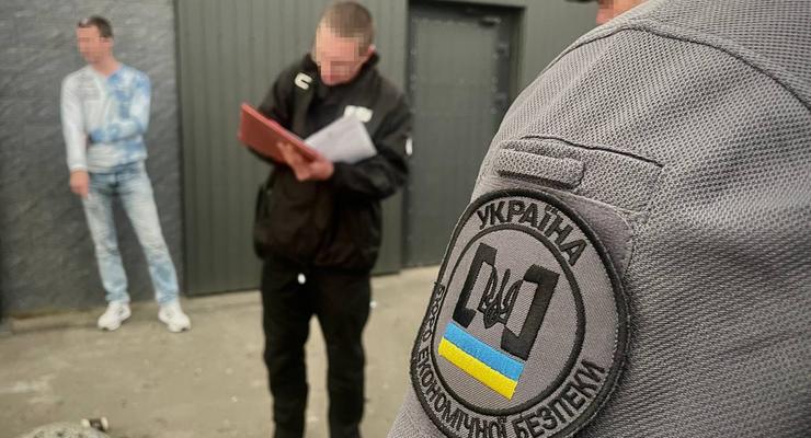 Працювали цілодобово та в закритому режимі: на Київщині викрили 9 підпільних гральних закладів
