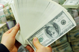 Курс валют на 14.05.2024: доллар подешевел после роста