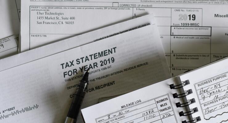 В уряді планують підняти податки: які і на скільки
