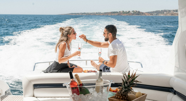 Lux Charters / unsplash.com