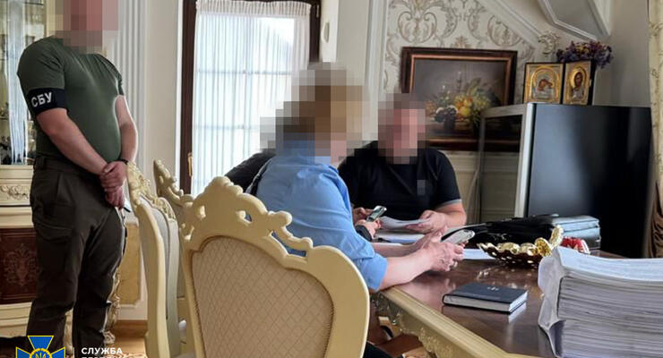 Вывели "в тень" миллионы гривен: братья экс-нардепов Медведчука и Козака получили подозрение