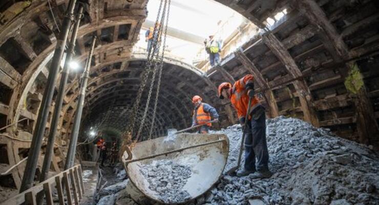 Подтопленные станции киевского метро «синей ветки» планируют открыть осенью