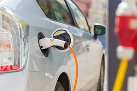 Несмотря на отключения света, в 2024 году в Украину ввезли рекордное количество электрокаров