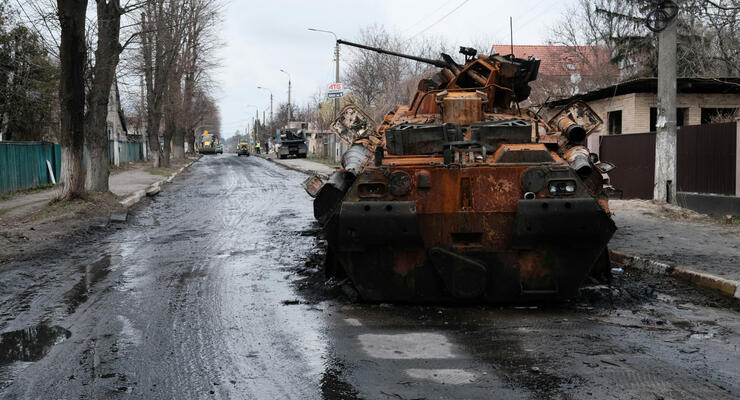 Мінімум 6800: скільки заробляють на екскурсіях в Бучу та Ірпінь для іноземців