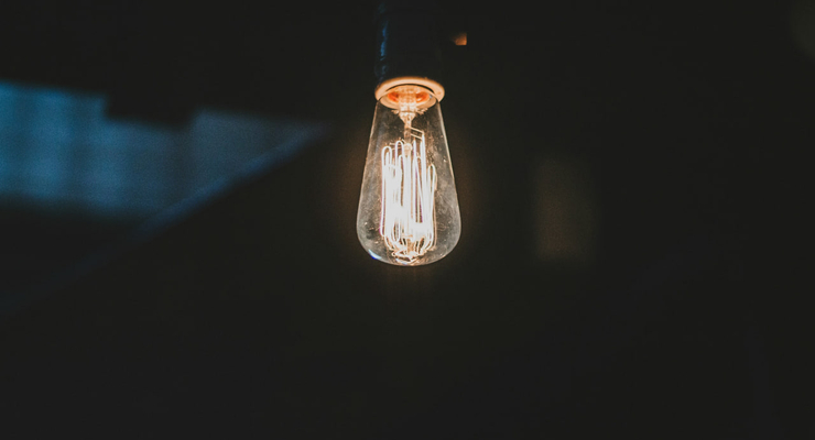 Andrik Langfield  / unsplash.com